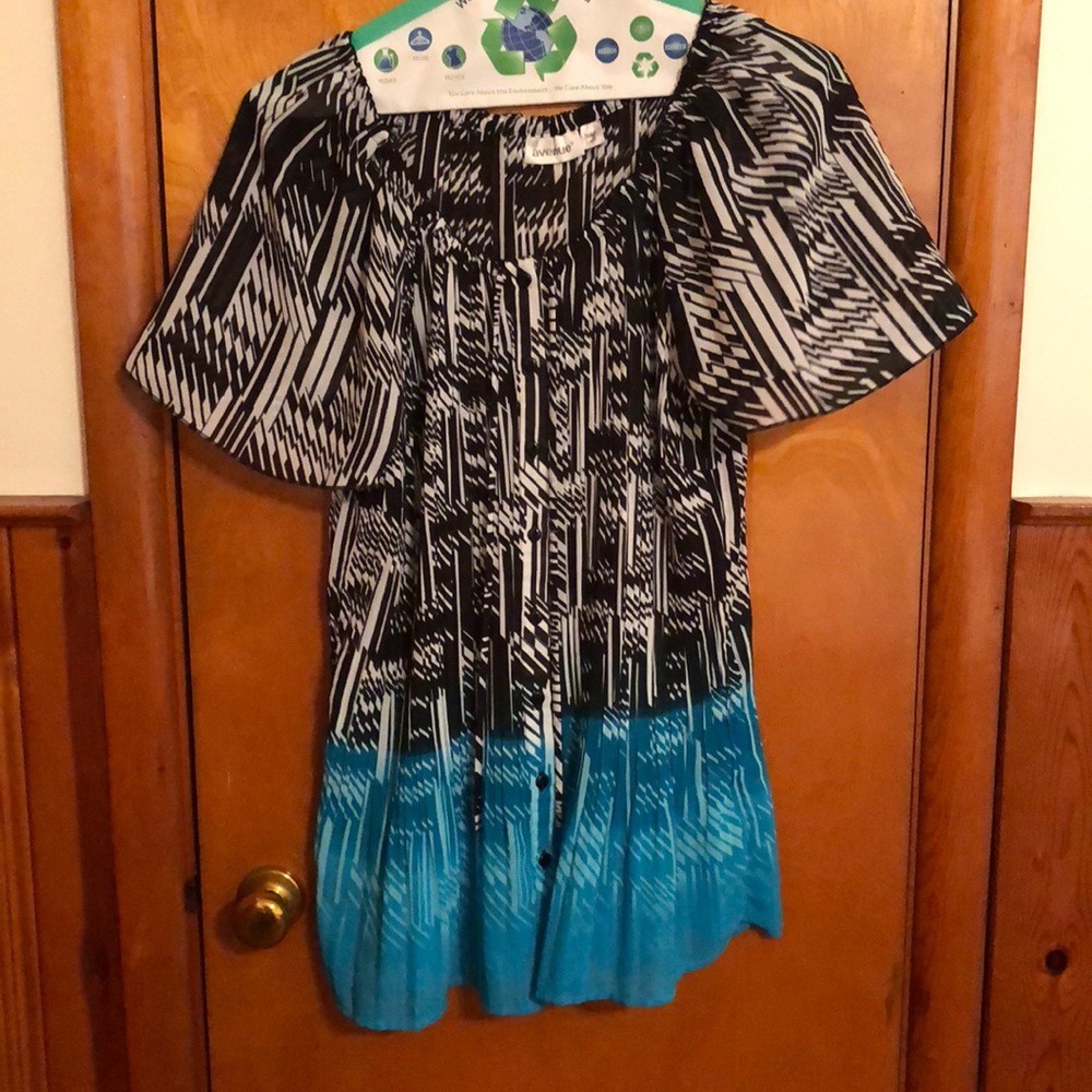 Avenue Blouse